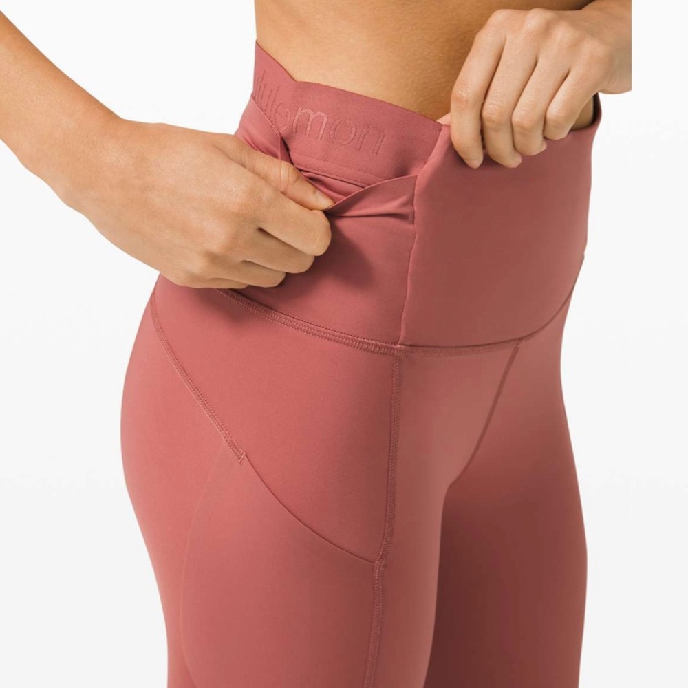 Lululemon Fast and Free Super High Rise - Picture 5 of 8